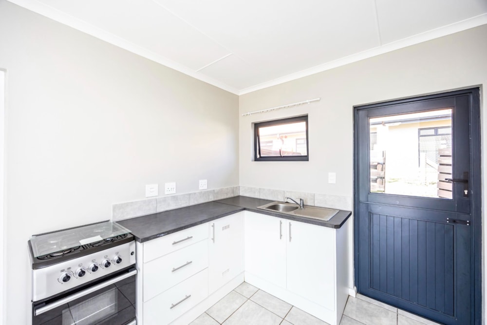 Townhouse for sale in Kidds Beach - 1EZ1730250 Townhouse for sale in Kidds Beach - 1EZ1730250