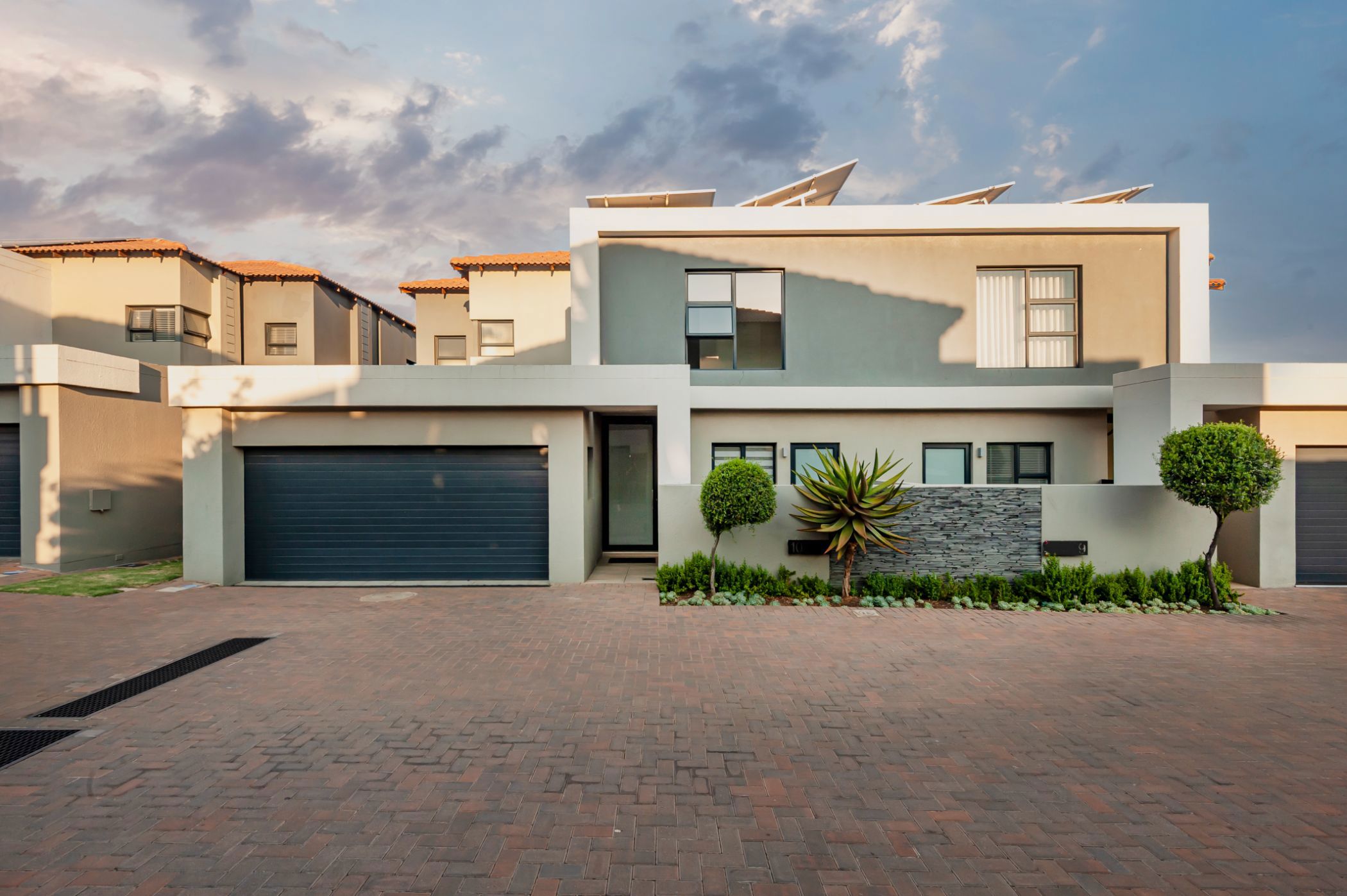 House for sale in Aspen Hills - 1GV1728204