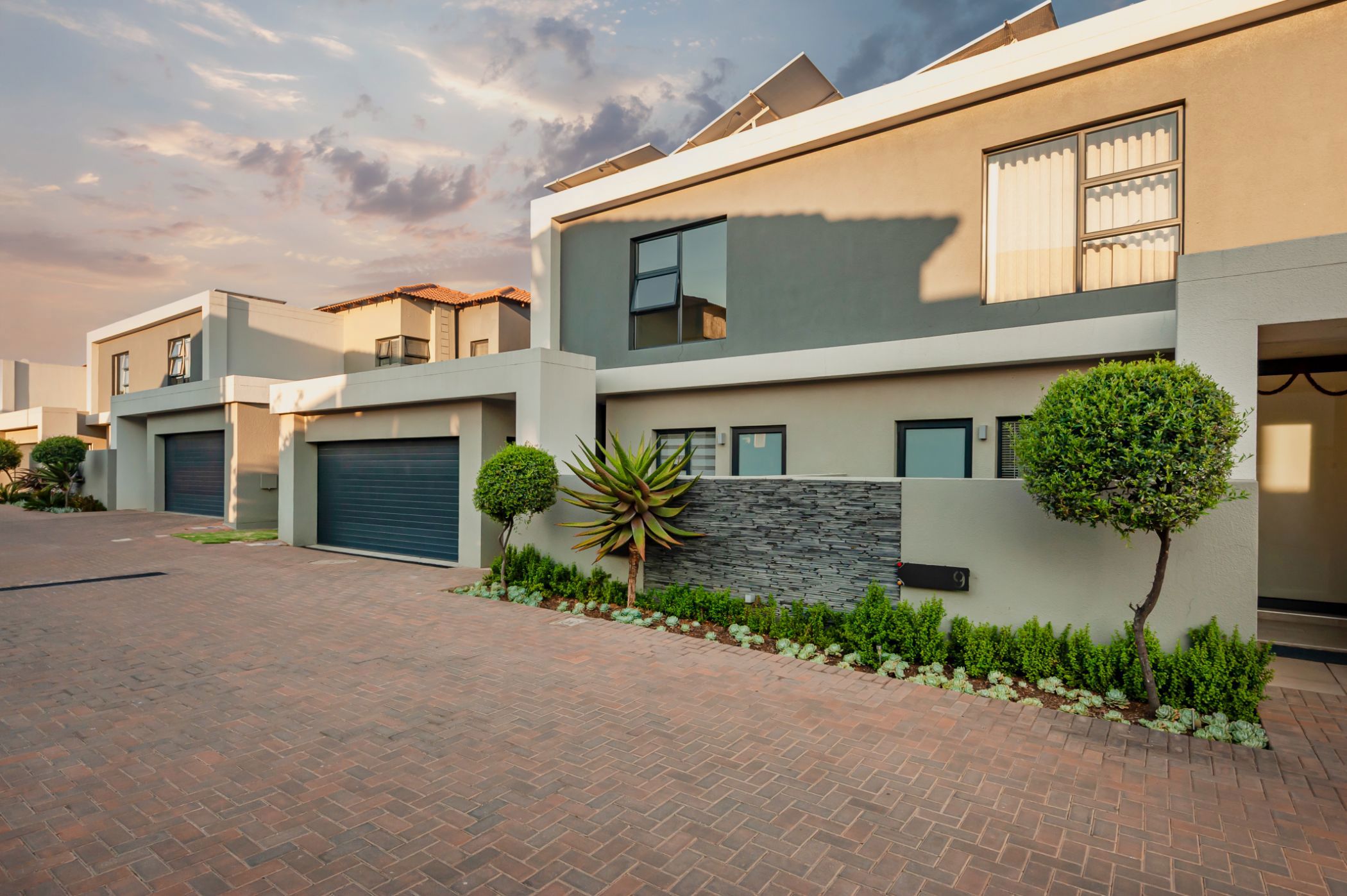 House for sale in Aspen Hills - 1GV1728204