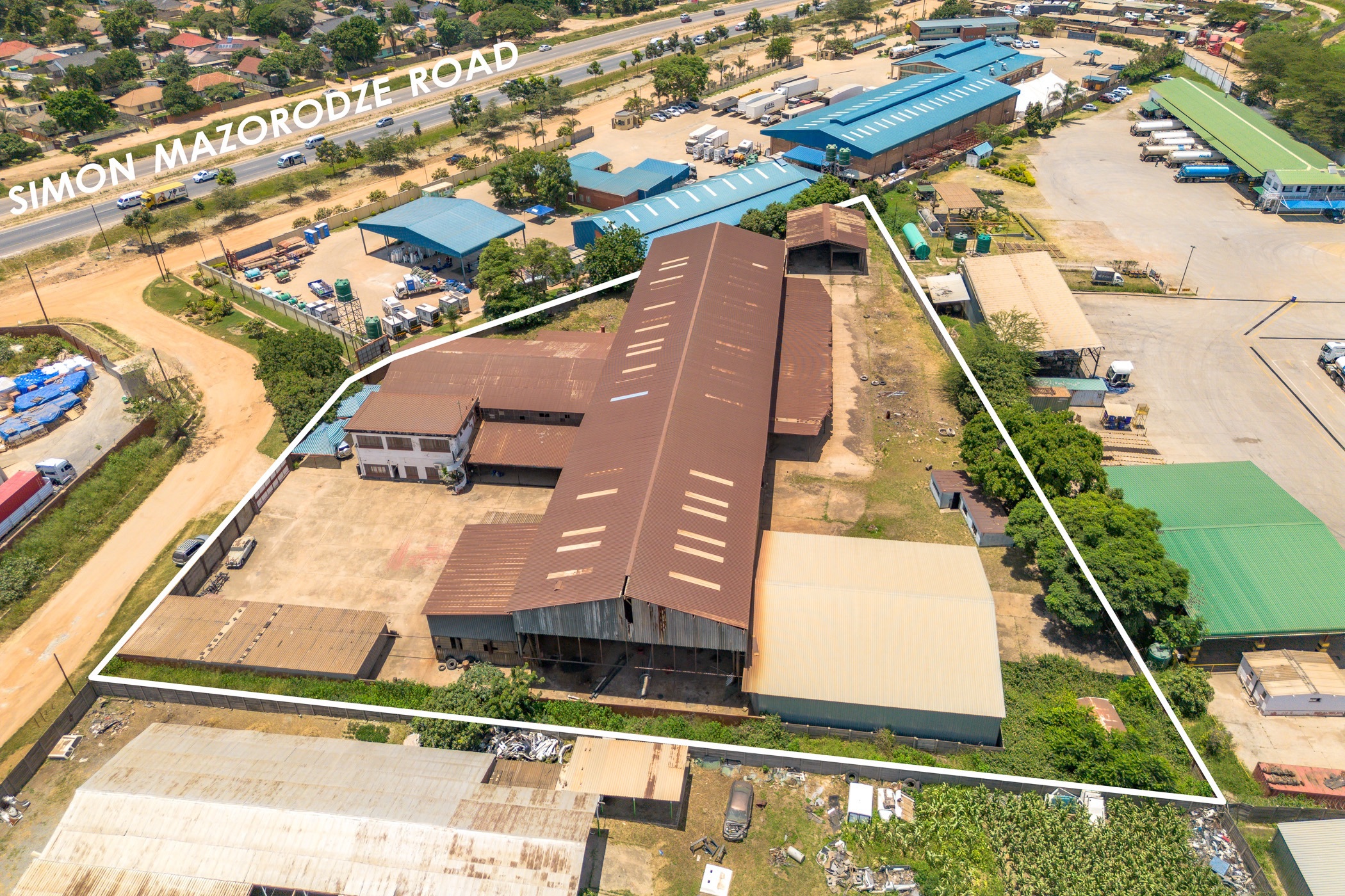 Commercial industrial property for sale in Ardbennie, Zimbabwe - 3ZB1729419
