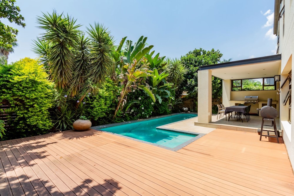 Double-storey house for sale in Pecanwood - 1HR1729018 Double-storey house for sale in Pecanwood - 1HR1729018