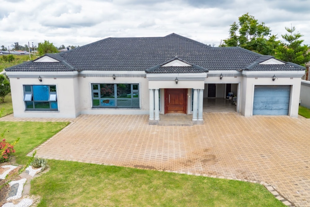 House for sale in Sandton, Zimbabwe - 3ZB1732018