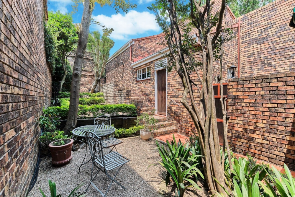 Townhouse for sale in River Club, Sandton - HP1729379 Townhouse for sale in River Club, Sandton - HP1729379