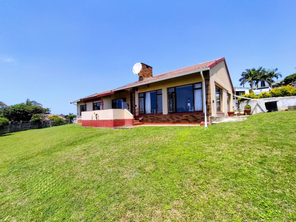 House for sale in Uvongo - 1PSH1729179