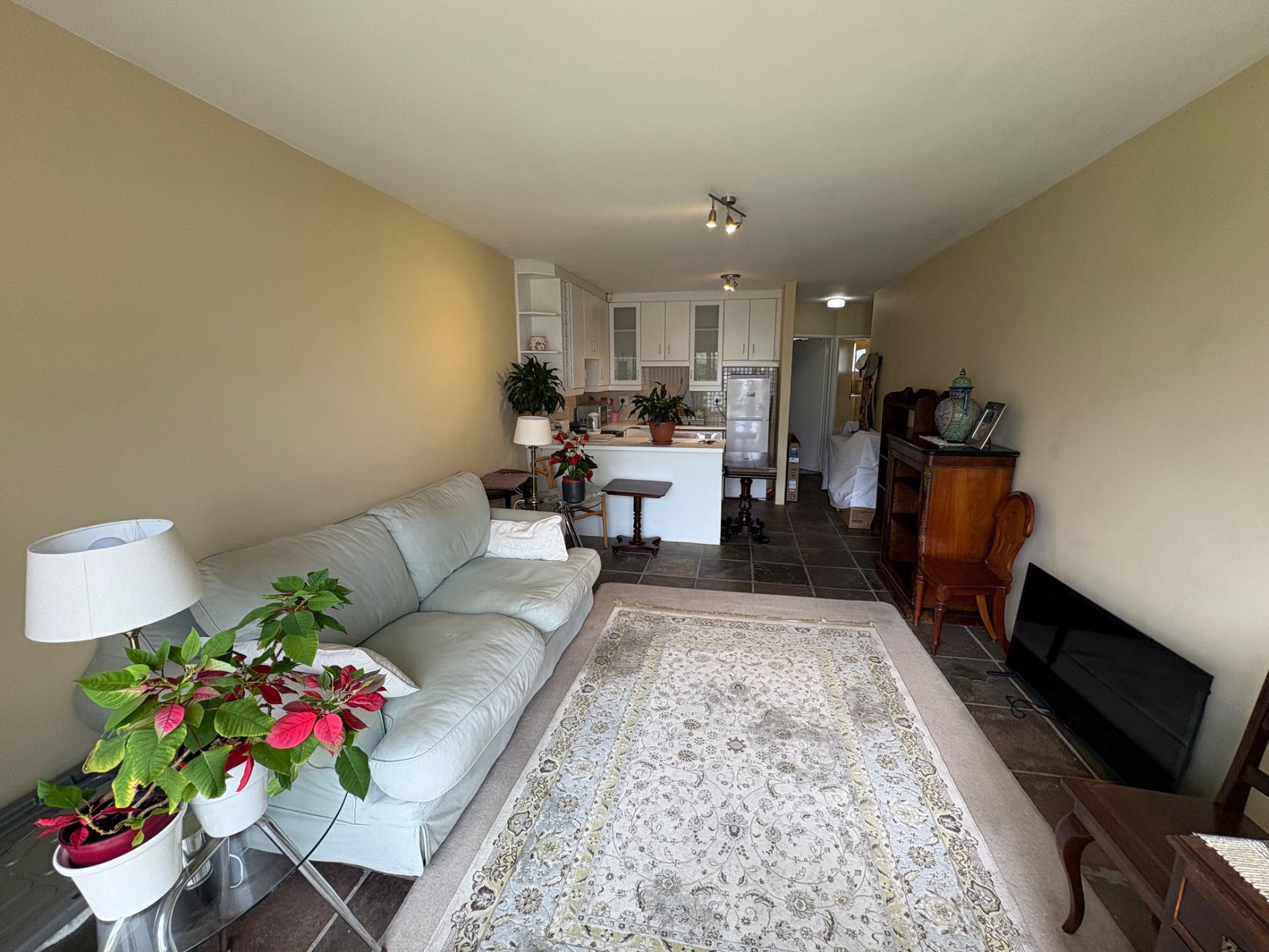 Apartment to rent in Beach Estate - BYL1729019