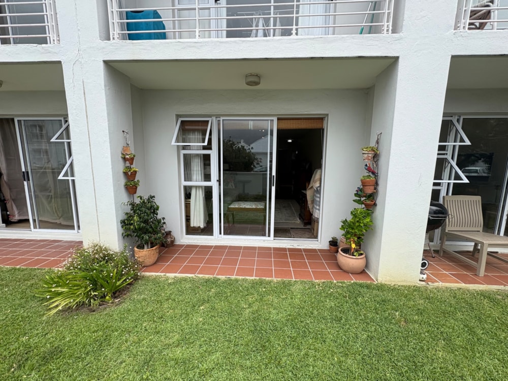 Apartment to rent in Beach Estate - BYL1729019