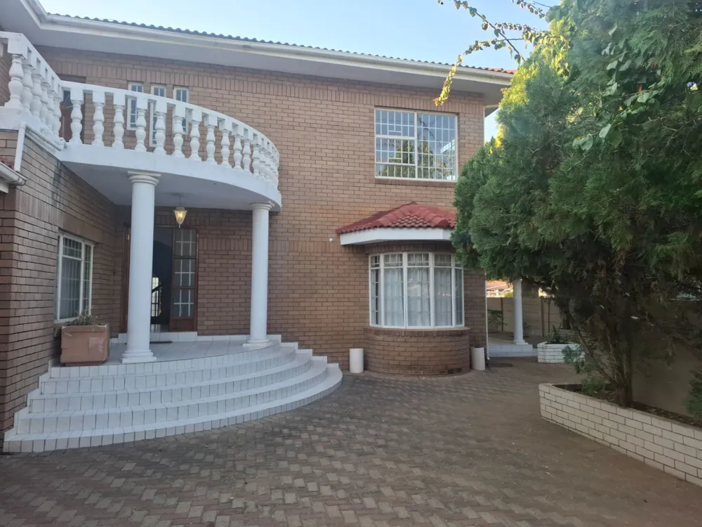 House to rent in Phakalane, Botswana - 3BO1728865 House to rent in Phakalane, Botswana - 3BO1728865