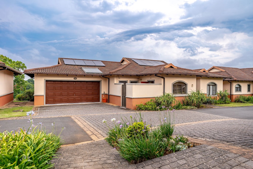 Townhouse for sale in Le Domaine Estate - 1KF1729408