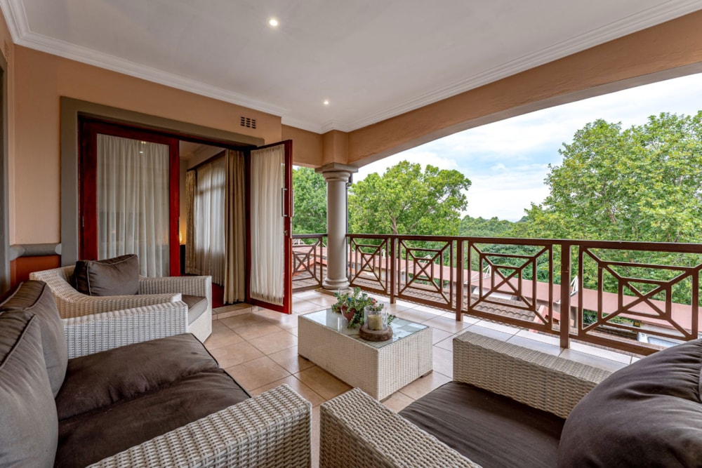 Townhouse for sale in Le Domaine Estate - 1KF1729408