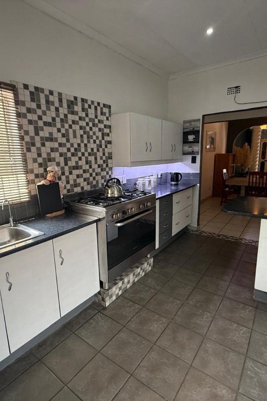 House for sale in Model Park - 1WD1729227