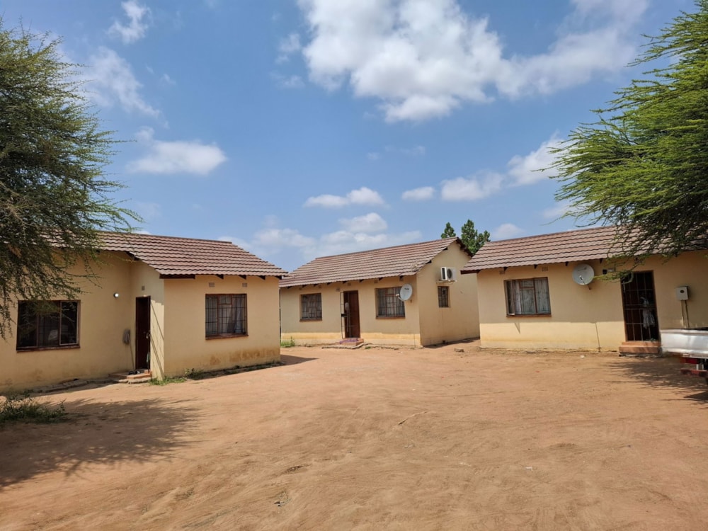 House for sale in Mogoditshane, Botswana - 3BO1728695