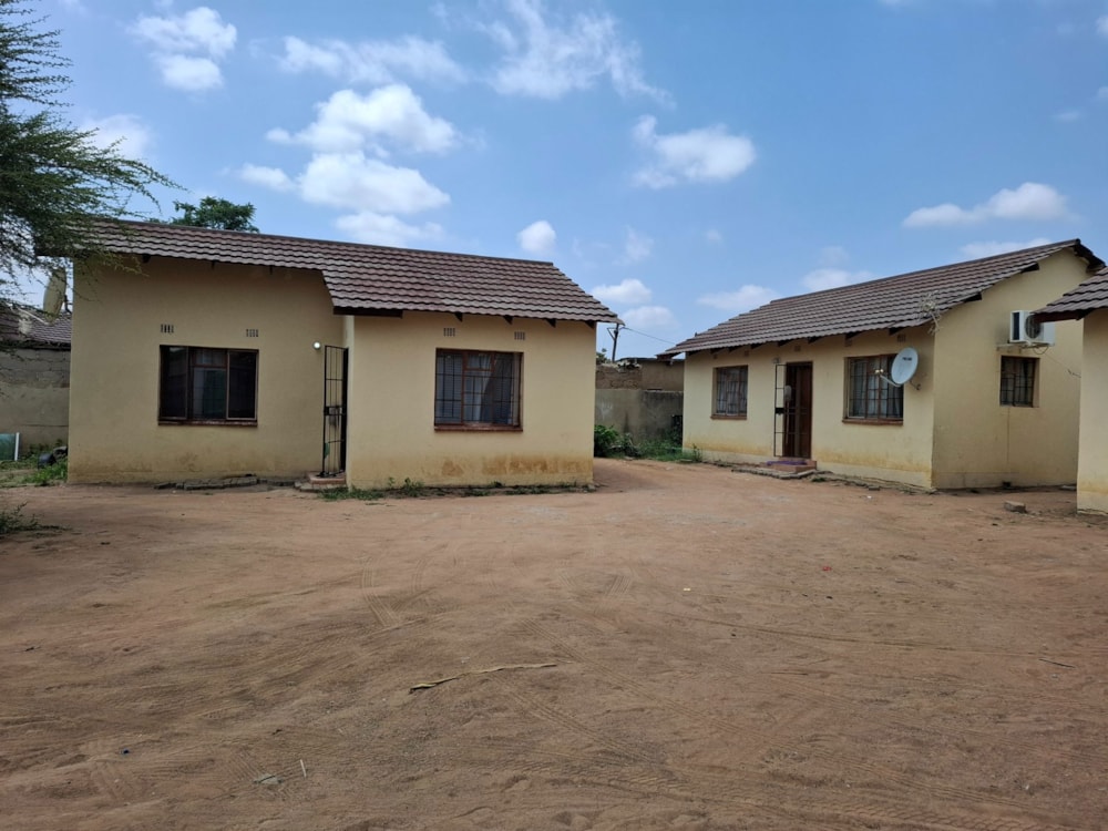 House for sale in Mogoditshane, Botswana - 3BO1728695