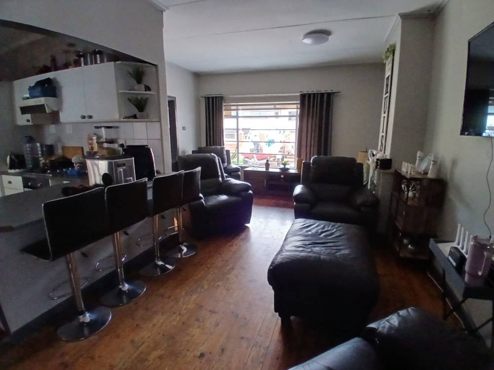 House for sale in Swartkops - 1PLZ1728812