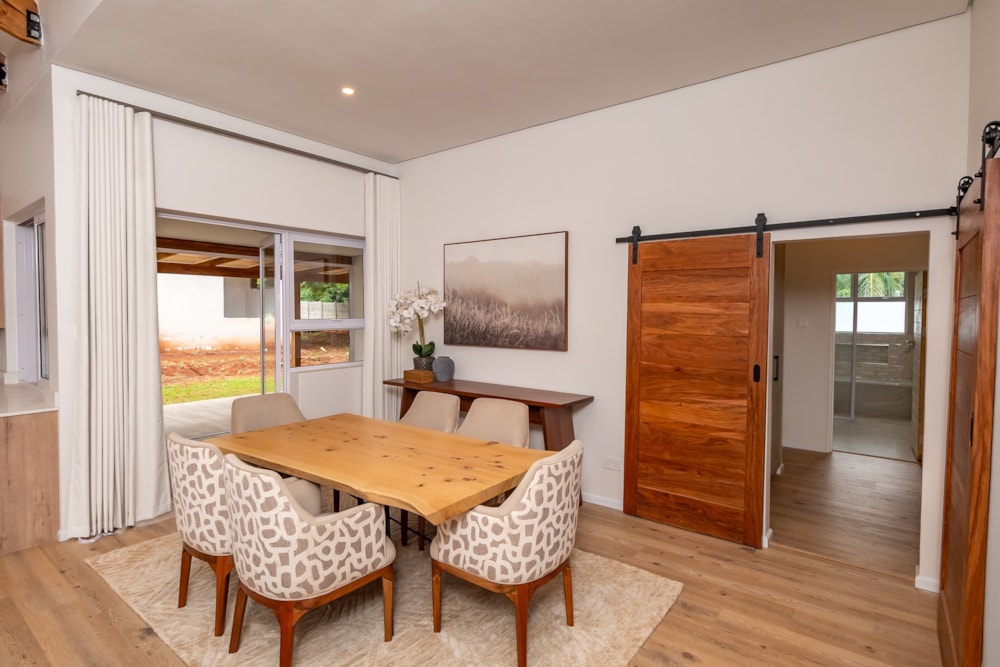 Cluster for sale in Borrowdale Brooke, Zimbabwe - 3ZB1728711 Cluster for sale in Borrowdale Brooke, Zimbabwe - 3ZB1728711