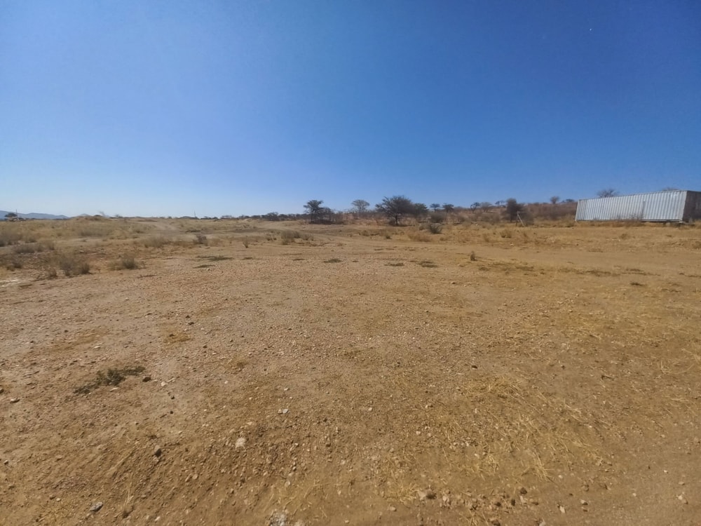 Commercial industrial property to rent in Brakwater, Namibia - 3NM1728726