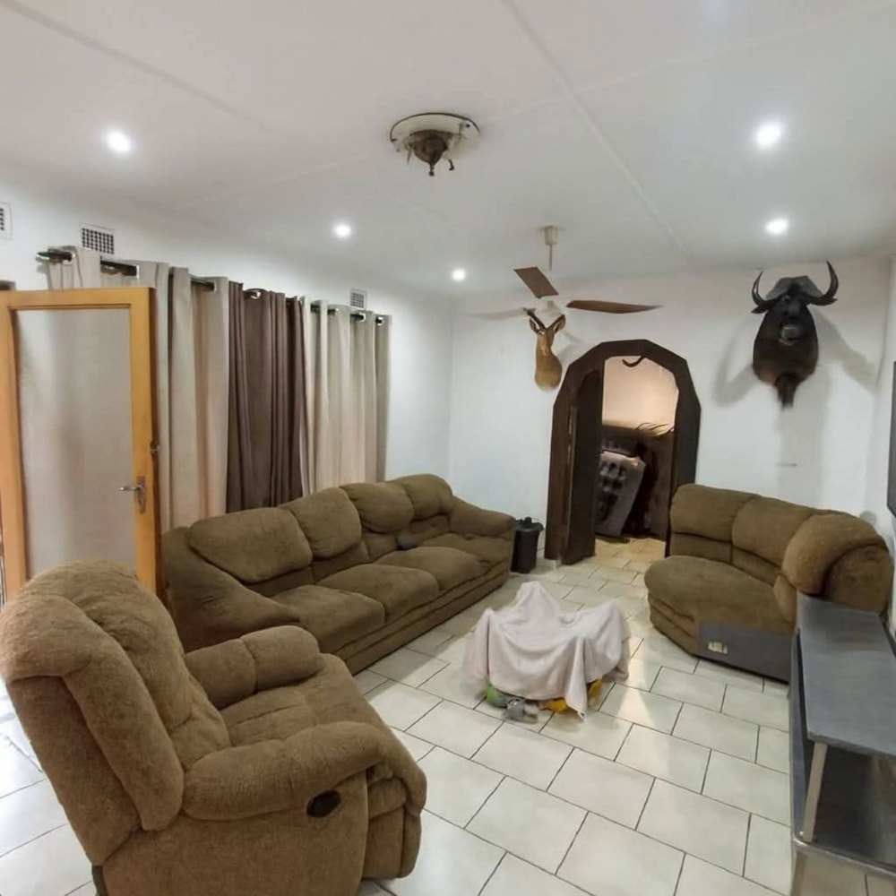 House for sale in Arboretum, Richards Bay - 1RY1731229 House for sale in Arboretum, Richards Bay - 1RY1731229