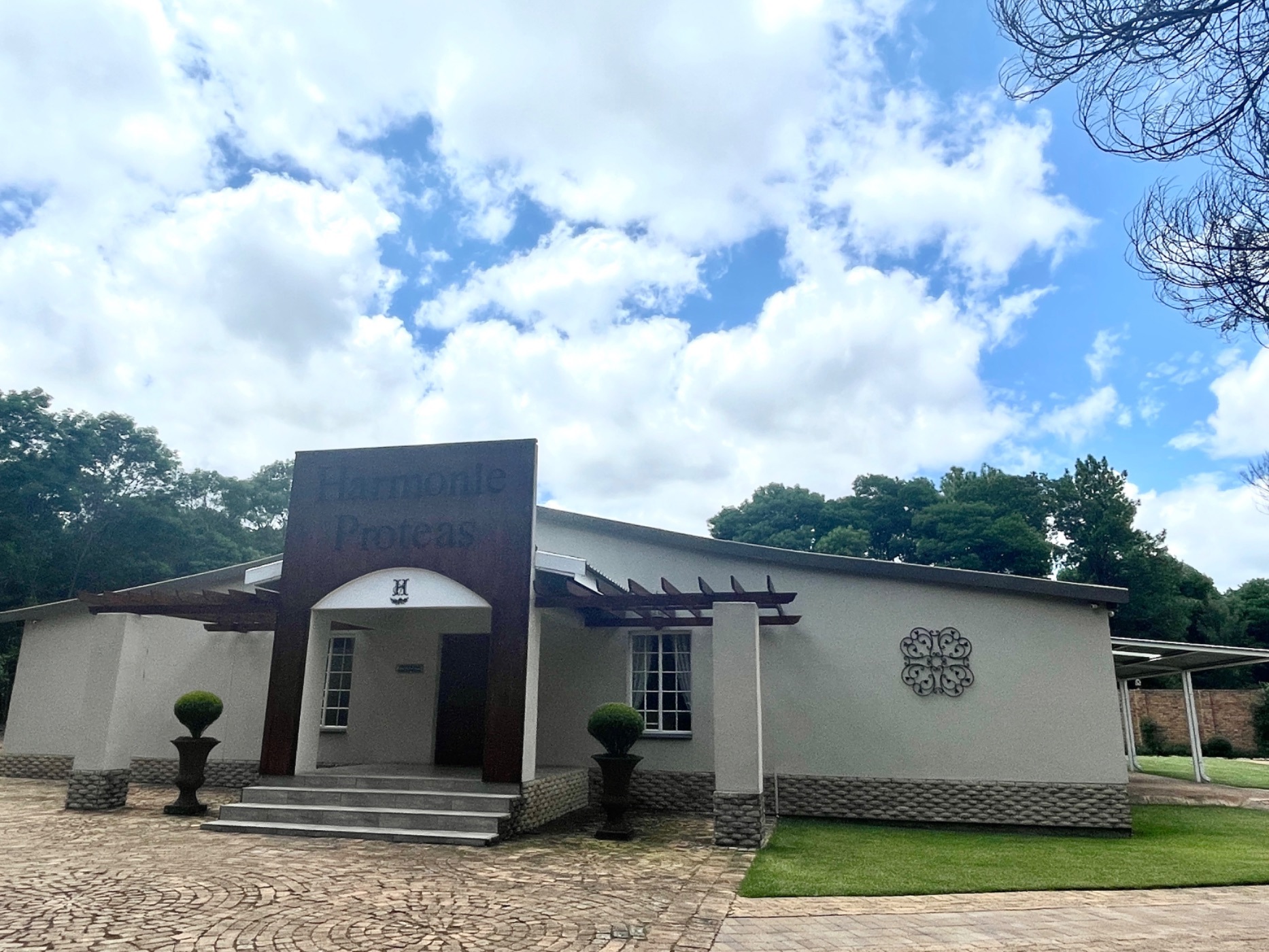 Country hotel for sale in Cullinan Rural - PT1728759