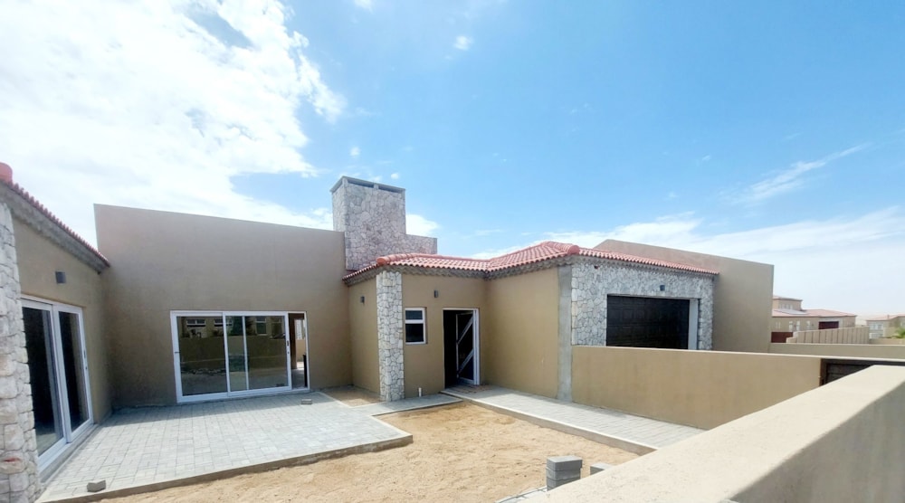 House for sale in Rossmund Golf Estate, Namibia - 3NM1728802