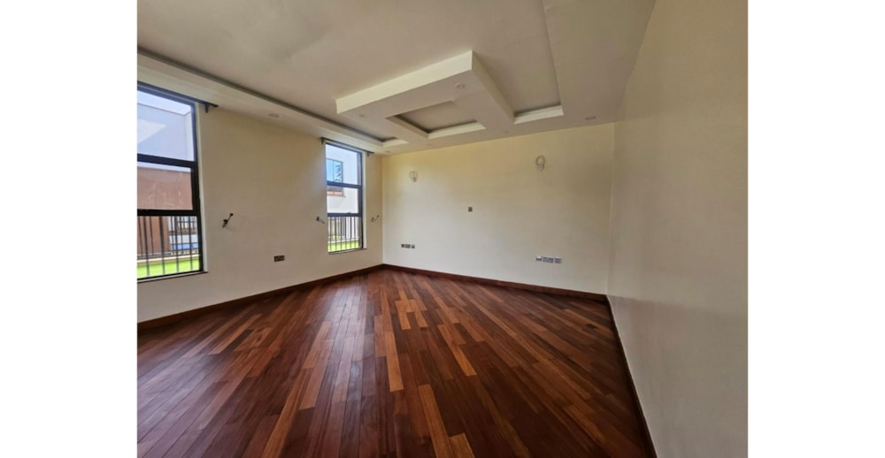 Security complex home to rent in Kileleshwa, Kenya - 3KE1730236 Security complex home to rent in Kileleshwa, Kenya - 3KE1730236