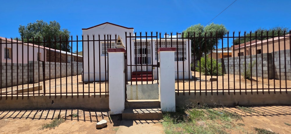 House for sale in Cradock - 1KK1728905