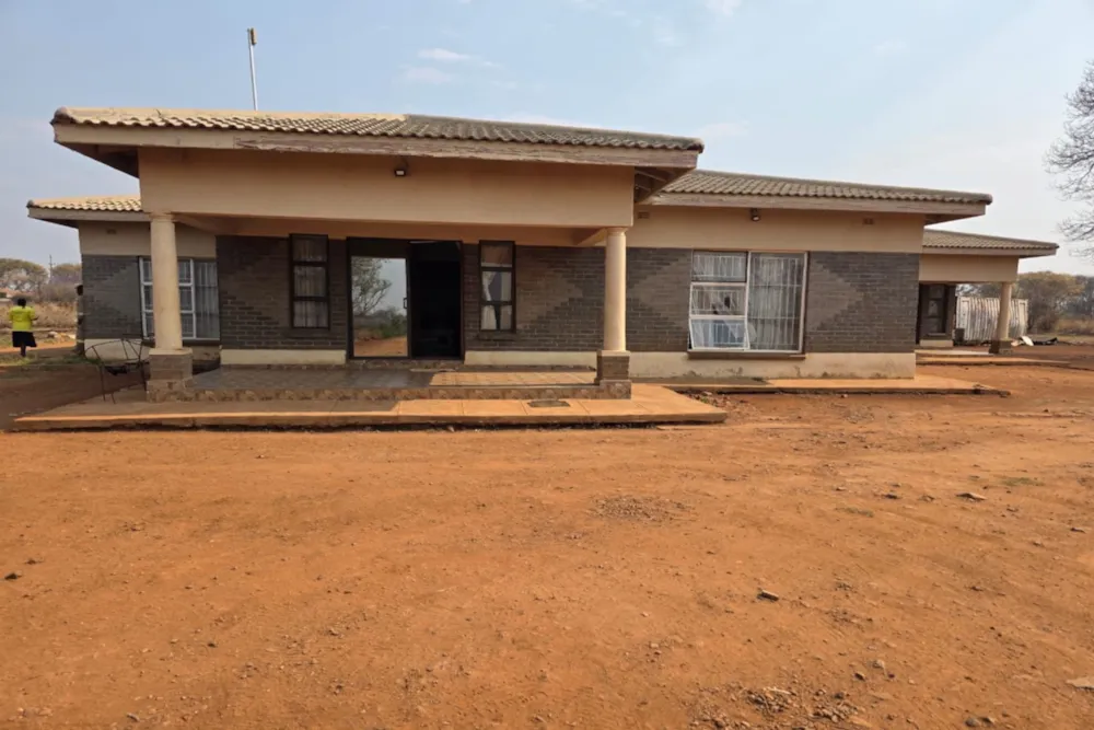 House for sale in Kingsdale, Zimbabwe - 3ZB1728901 House for sale in Kingsdale, Zimbabwe - 3ZB1728901