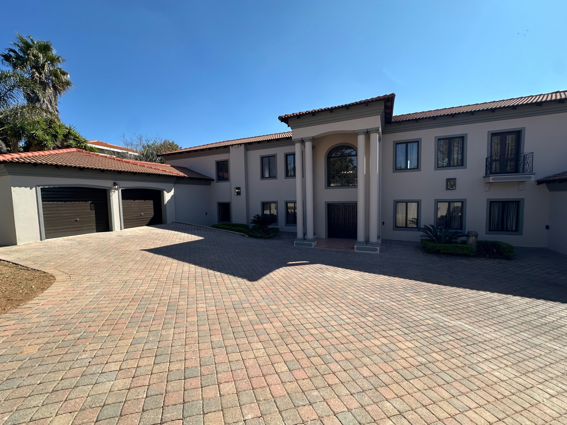 House to rent in Waterkloof Ridge - PTL1729057