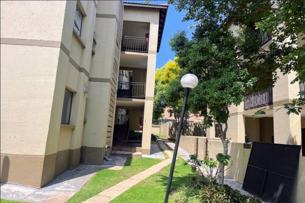 Apartment to rent in Pineslopes - FYL1729416