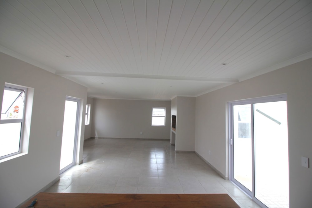 House for sale in Laaiplek - LA1729153 House for sale in Laaiplek - LA1729153