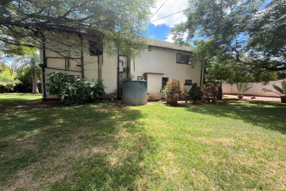 House for sale in Kumalo, Bulawayo, Zimbabwe - 3ZB1729160