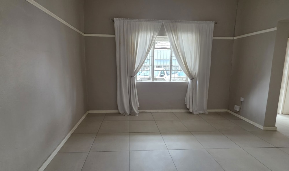 House for sale in Cradock - 1KK1729243