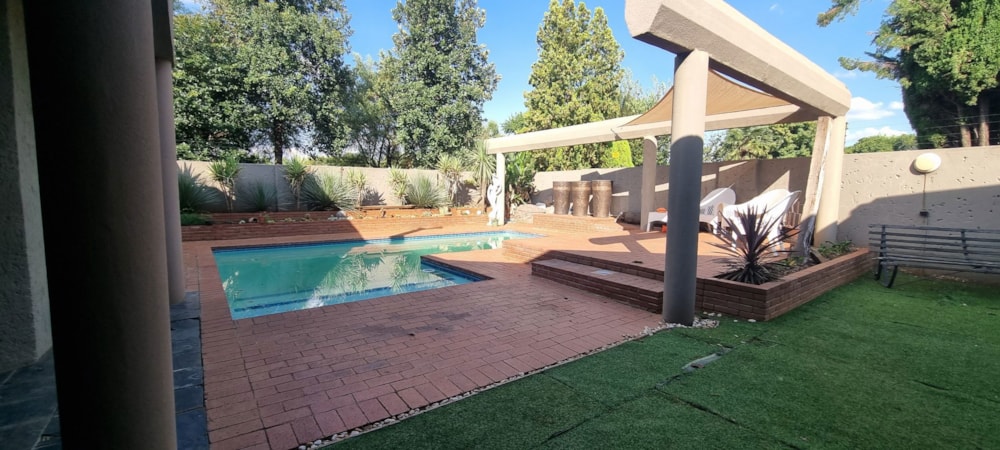 House for sale in Risiville - 1VT1729349