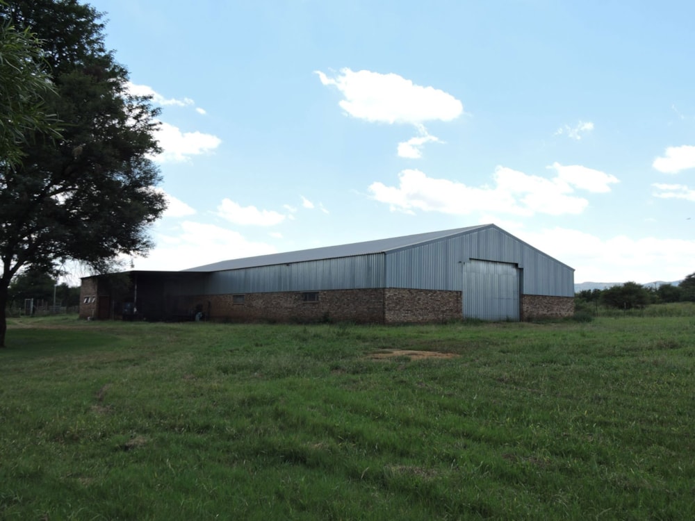 Mixed use farm for sale in Koster - 1RU1729528
