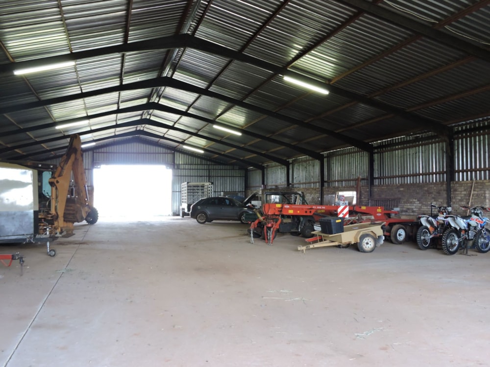 Mixed use farm for sale in Koster - 1RU1729528 Mixed use farm for sale in Koster - 1RU1729528