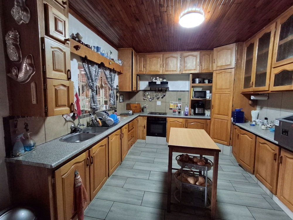 House for sale in Modjadjiskloof (Duiwelskloof)  - 1TA1729321