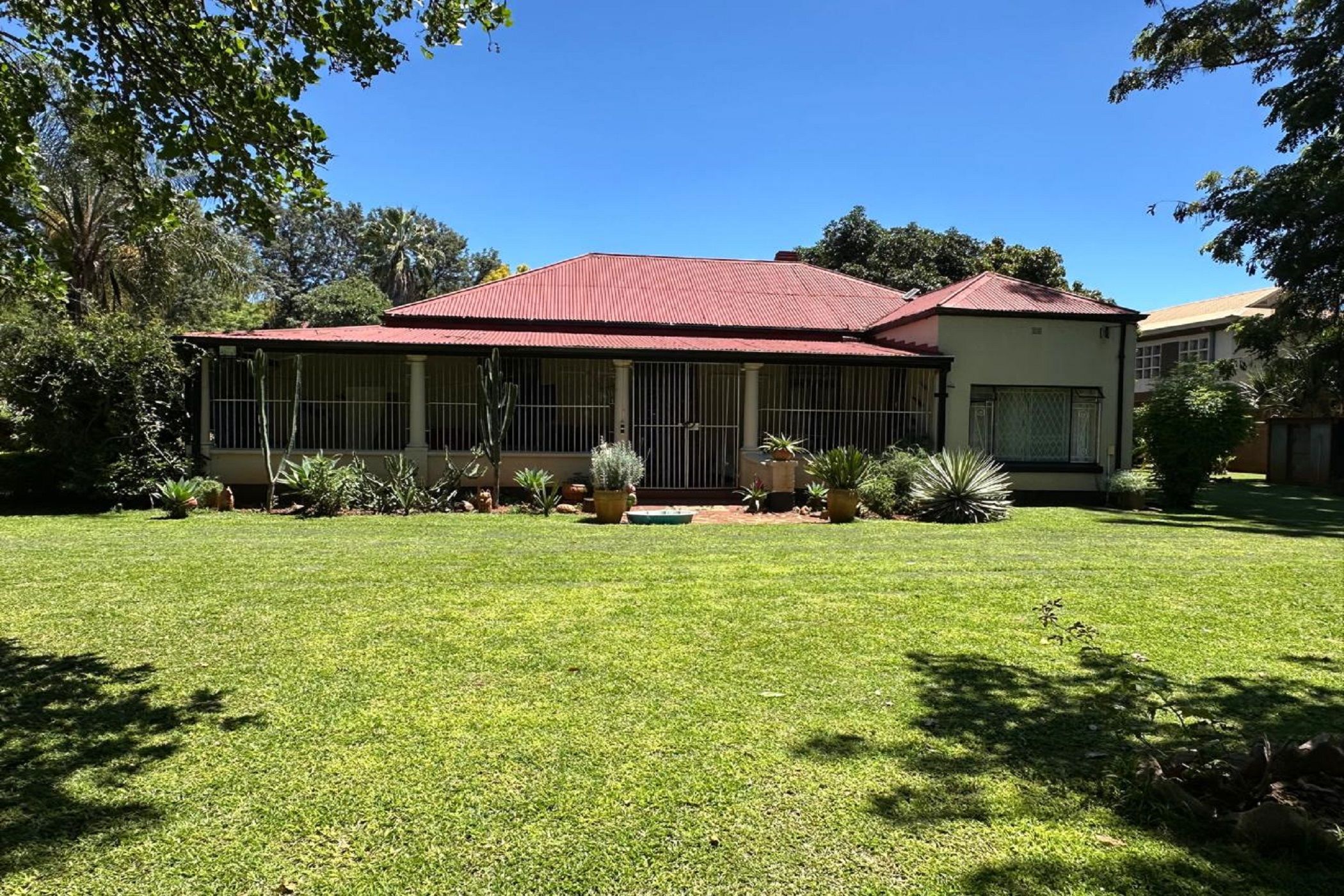 House for sale in Suburbs, Zimbabwe - 3ZB1729265