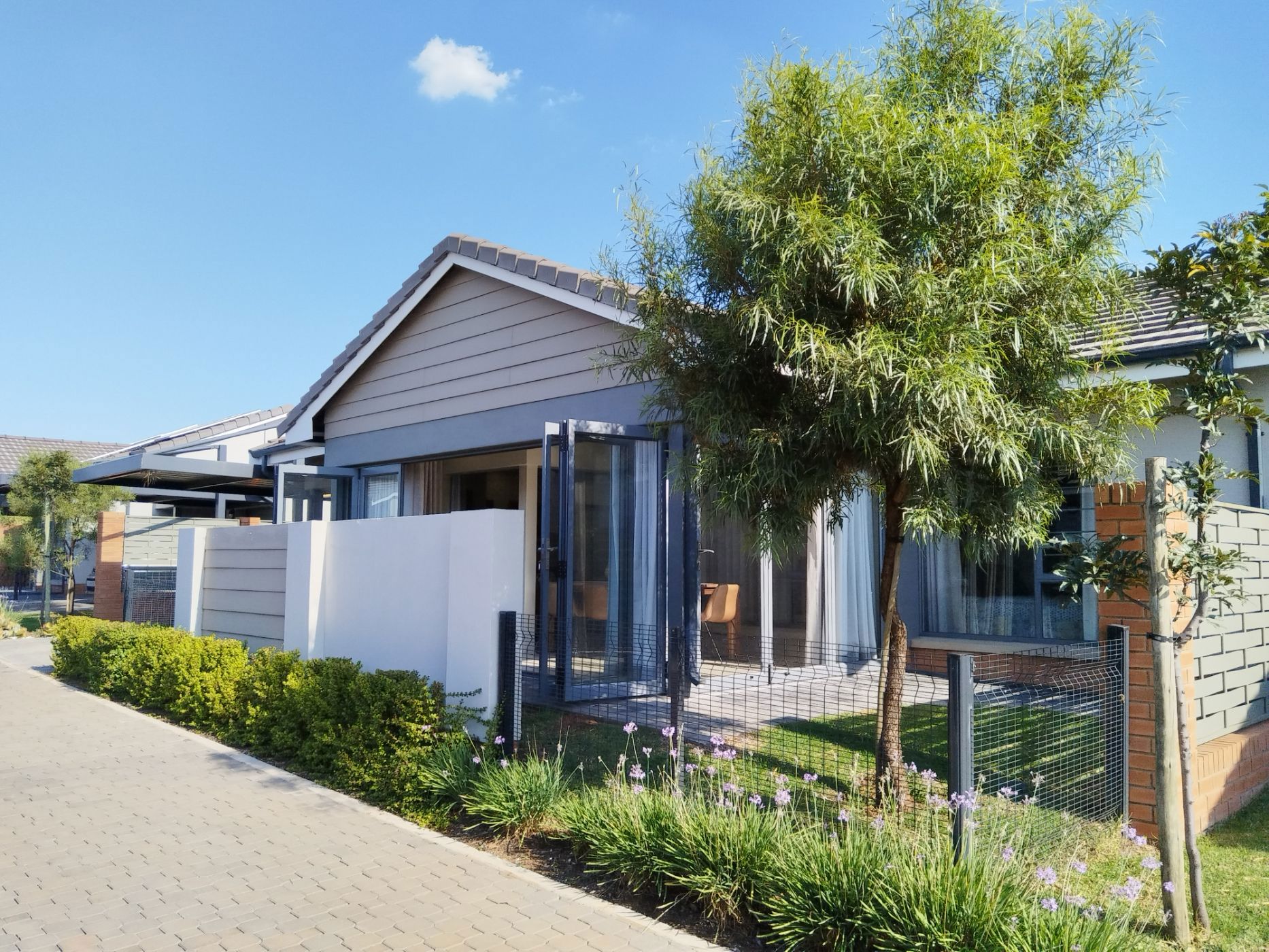 Townhouse for sale in Waterkloof Ridge - PT1729267