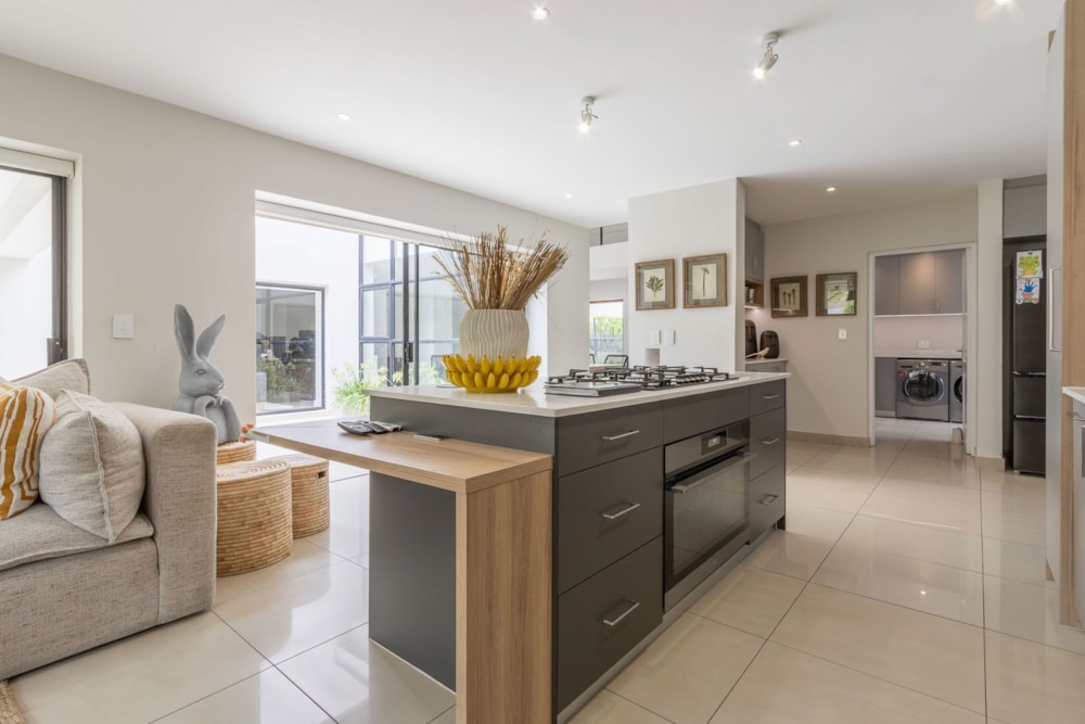 House for sale in Eagle Canyon Golf Estate - RAN1729284