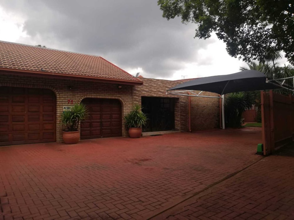 House for sale in Vanderbijlpark SE 3 - 1VT1729621 House for sale in Vanderbijlpark SE 3 - 1VT1729621