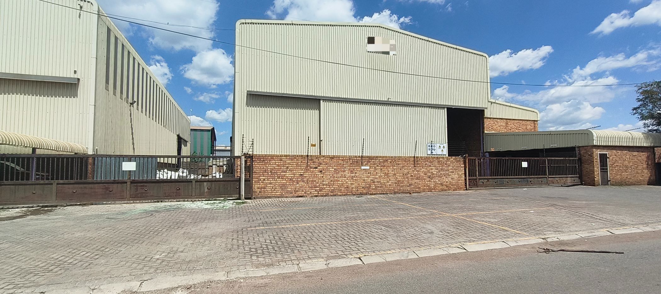 Commercial industrial property to rent in Meyerton - 1VT1729316