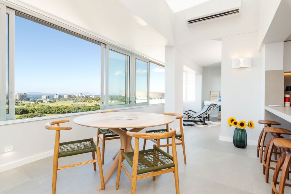 Apartment to rent in Green Point, Cape Town - BYL1729542