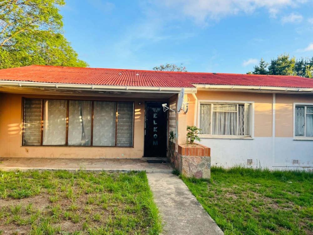 House for sale in King Williams Town (Qonce) - 1MH1729823 House for sale in King Williams Town (Qonce) - 1MH1729823