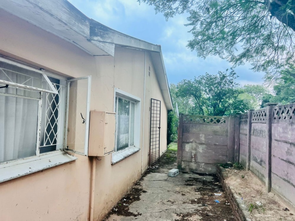 House for sale in King Williams Town (Qonce) - 1MH1729823 House for sale in King Williams Town (Qonce) - 1MH1729823
