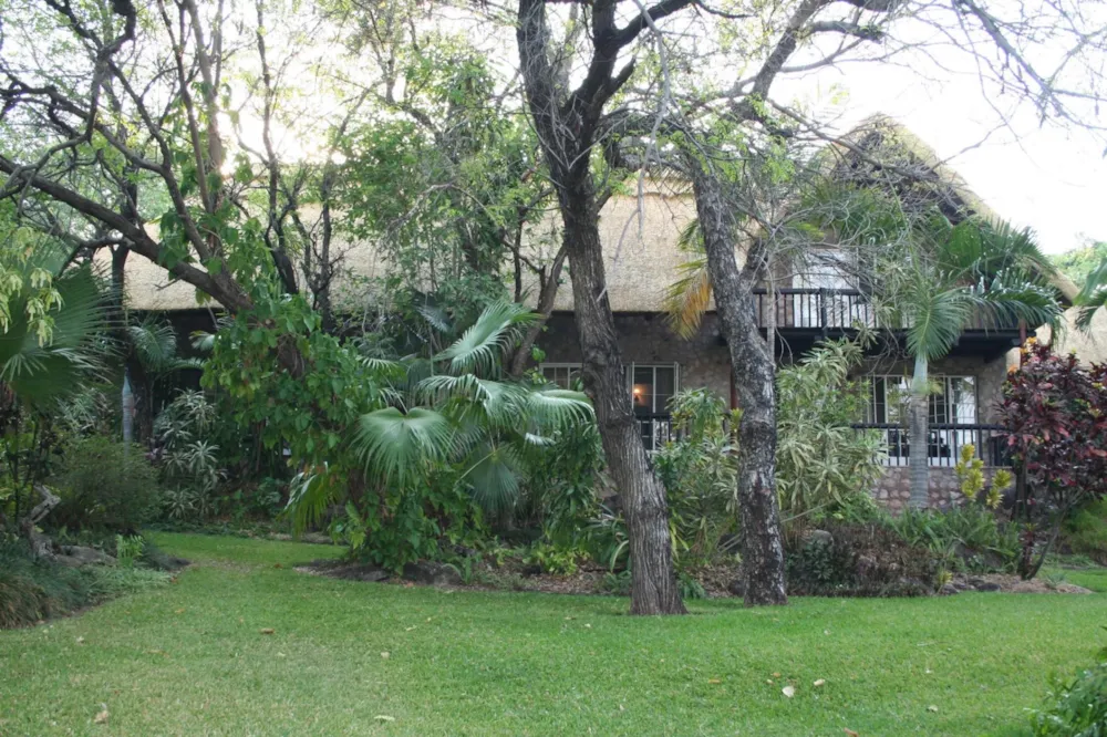 House for sale in Binga, Zimbabwe - 3ZB1729426 House for sale in Binga, Zimbabwe - 3ZB1729426