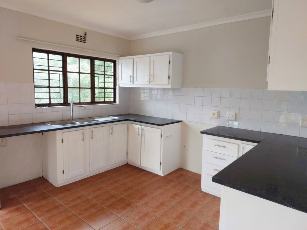 House to rent in Mount Moreland - 1ND1729436 House to rent in Mount Moreland - 1ND1729436