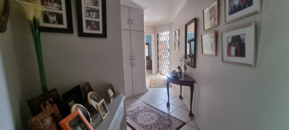 House for sale in Royldene - 1KJ1729892