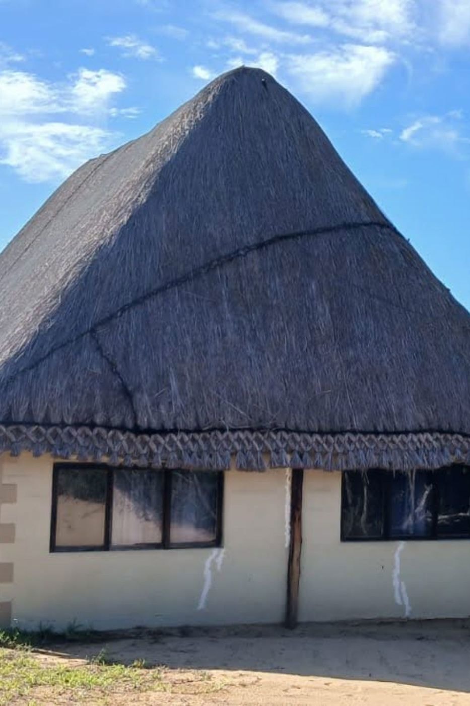 Beach bungalow for sale in Inharrime, Mozambique - 3MQ1729489