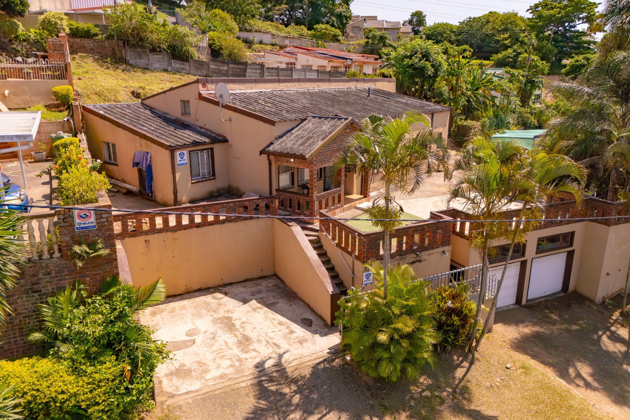 Double-storey house for sale in Chatsworth, KwaZulu-Natal - 1WP1729537