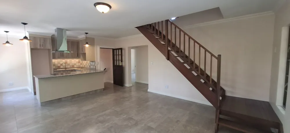 Garden cottage let in Forest Hills - 1KF1729570