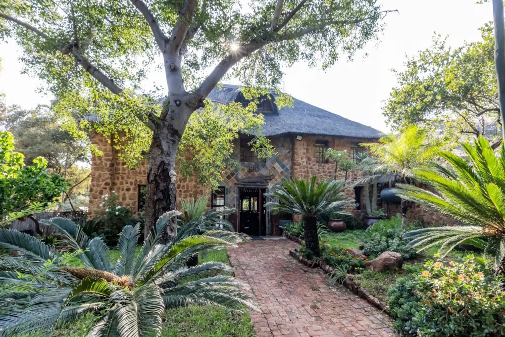 Mixed use farm for sale in Brits - 1HR1729806 Mixed use farm for sale in Brits - 1HR1729806