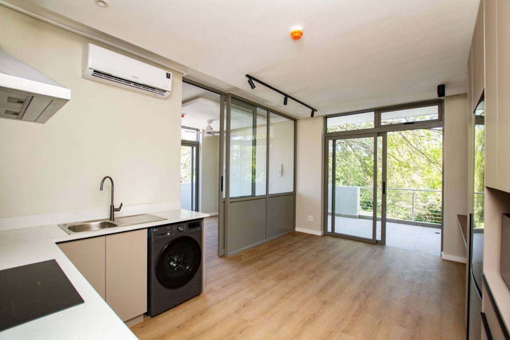 Multi-storey apartment for sale in Stellenbosch Central - ST1730039